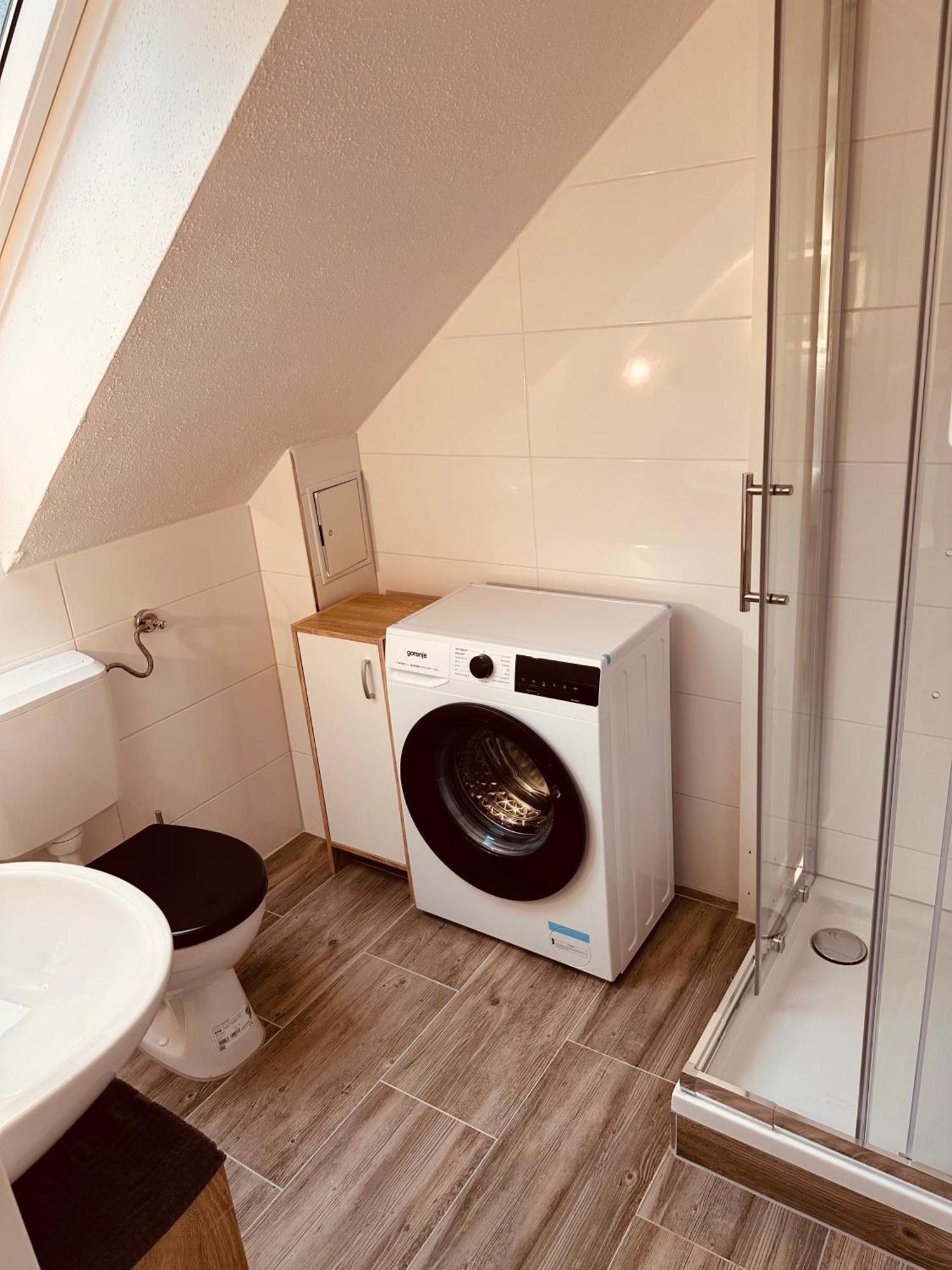 Felix Living 9, Modern & Cozy, 3 Zimmer Wohnung, Parkplatz Salzweg Esterno foto